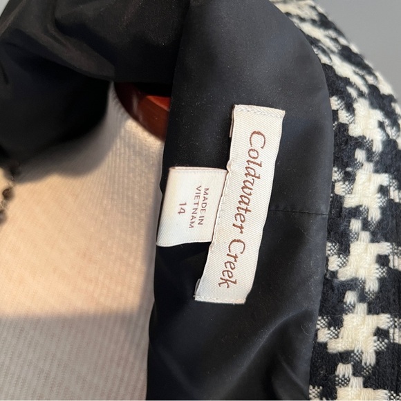 Black and White Blazer Houndstooth Blazer - Picture 7 of 9